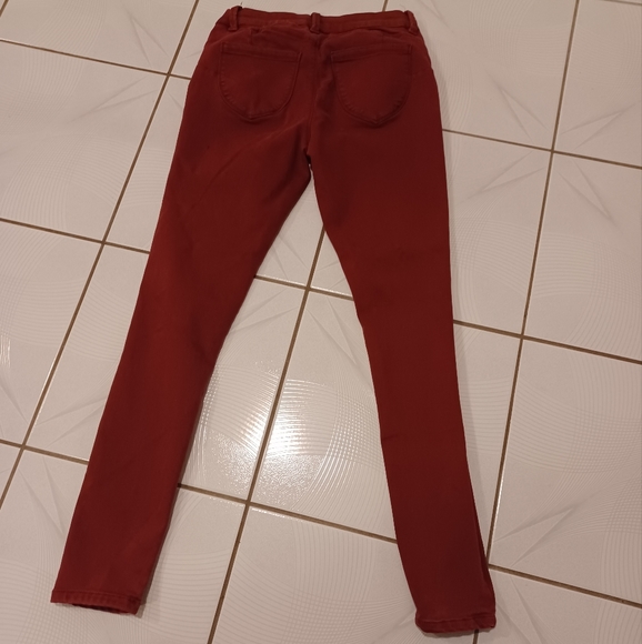4/$60 Burgundy Curvy Jeggings - Size 28 - Picture 4 of 10